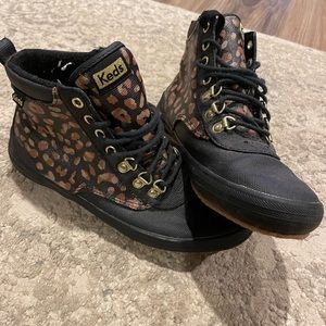 Keds water resistant shoes 6